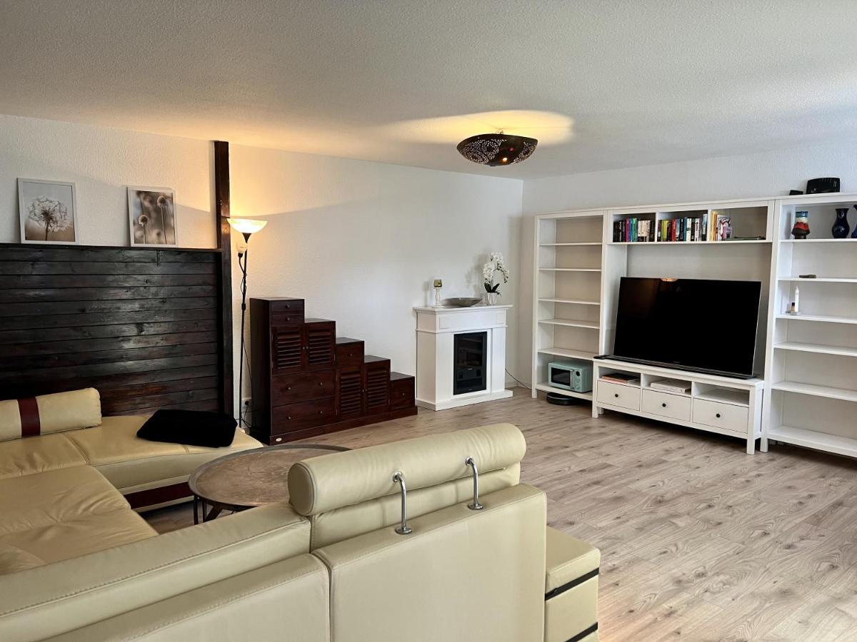 Town Meets Country Villa Birkenwerder Bagian luar foto
