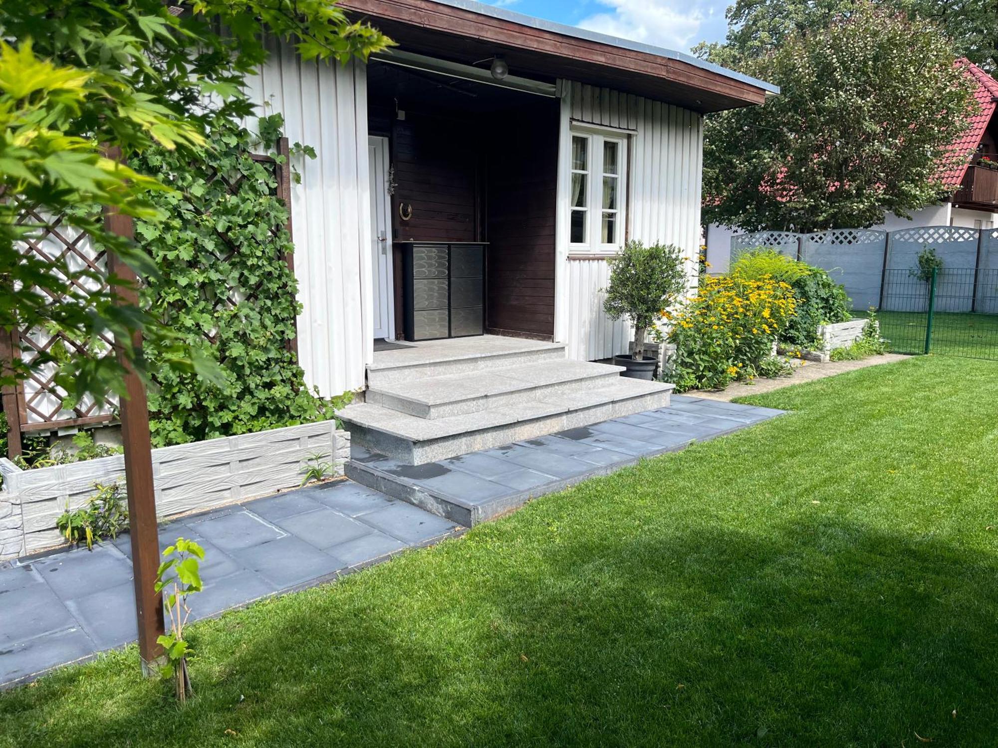 Town Meets Country Villa Birkenwerder Bagian luar foto